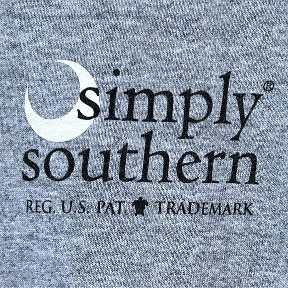 NWT Simply Southern ‘Keep It Simple’ Black Lab Dog Short Sleeve Tshirt Gray XXL - Picture 4 of 5